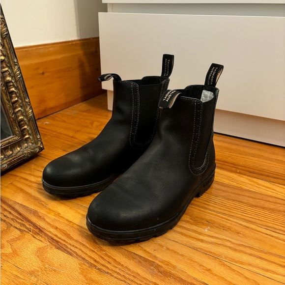 Blundstone Shoes - Blundstone girlfriend boots
